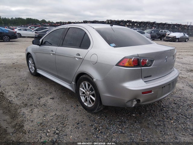 صورة 3 لـ 2016 Mitsubishi LANCER ES