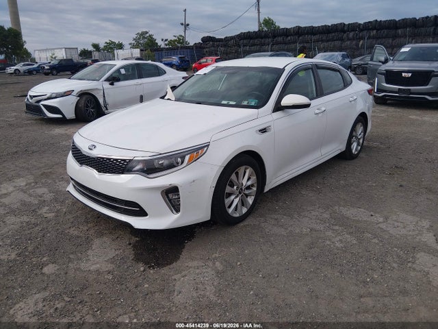 2018 KIA OPTIMA S — фото 2