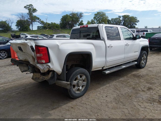 صورة 4 لـ 2016 GMC SIERRA 2500HD SLE