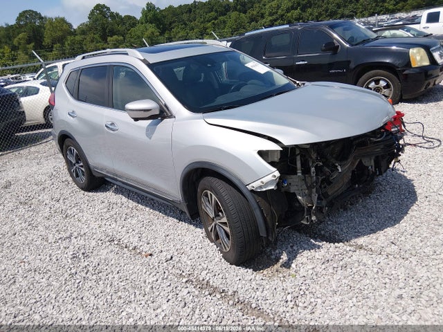 2017 NISSAN ROGUE SL