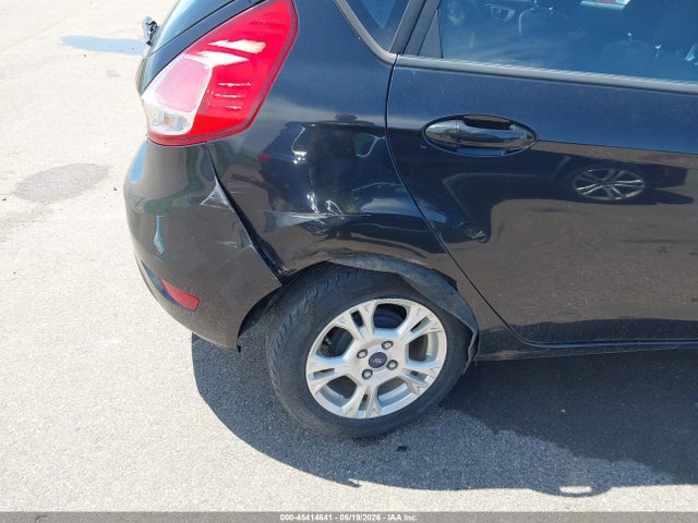 صورة 6 لـ 2015 FORD FIESTA SE