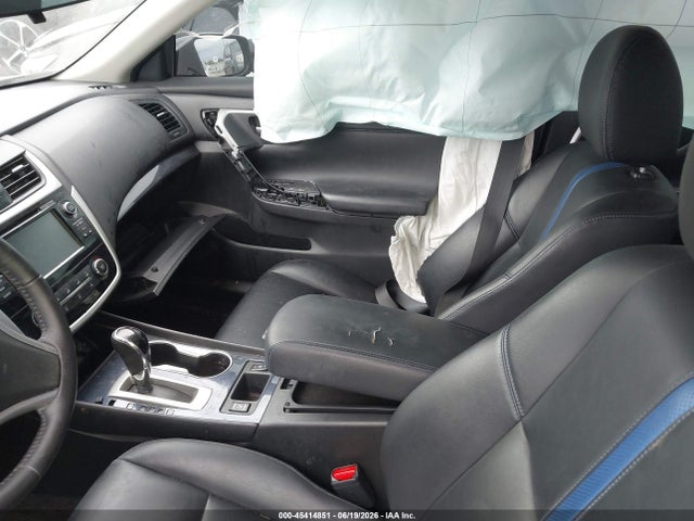 2018 Nissan ALTIMA 2.5 SR photo 5