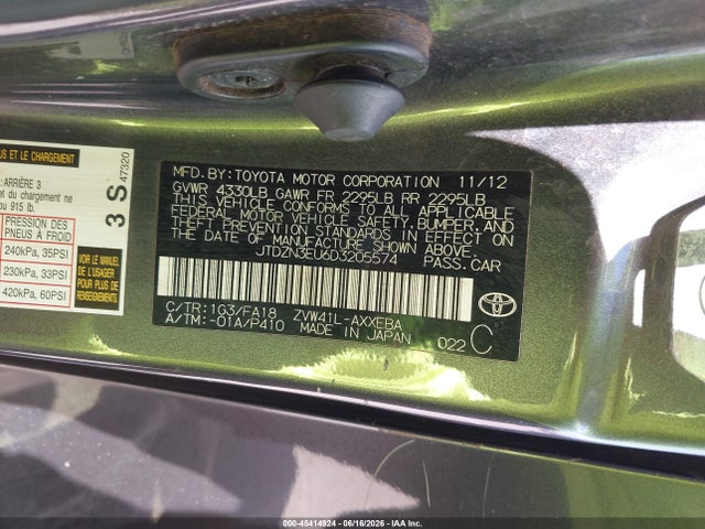 2013 Toyota PRIUS V FIVE/THREE/TWO photo 9