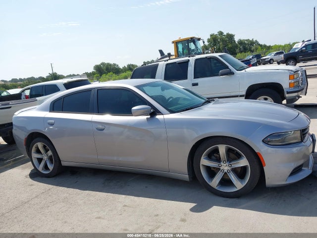 صورة مصغرة 14 لـ 2015 Dodge CHARGER SXT