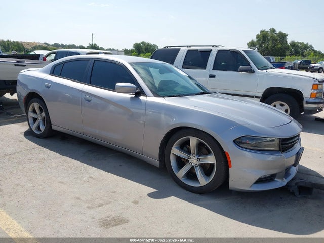 2015 Dodge CHARGER SXT 照片 1
