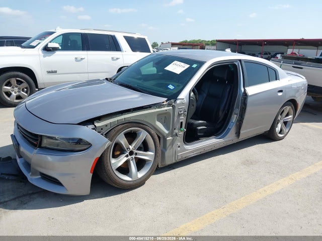 2015 Dodge CHARGER SXT 照片 2
