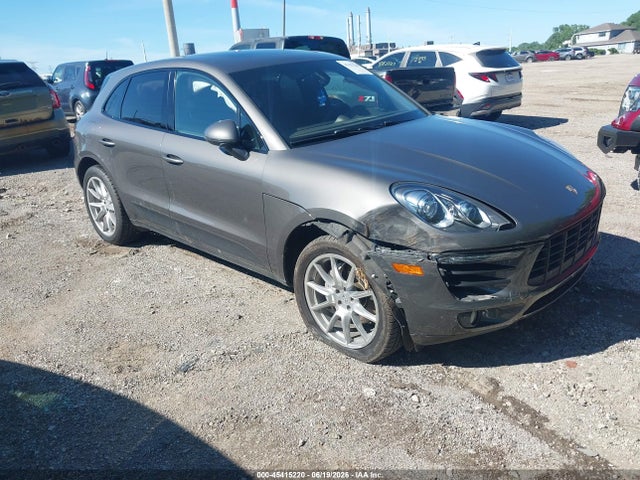 2016 PORSCHE MACAN S