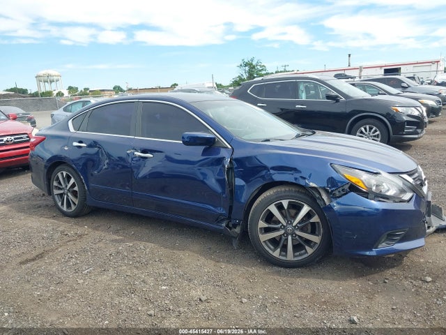 2016 Nissan ALTIMA 2.5 SR 缩略图 13