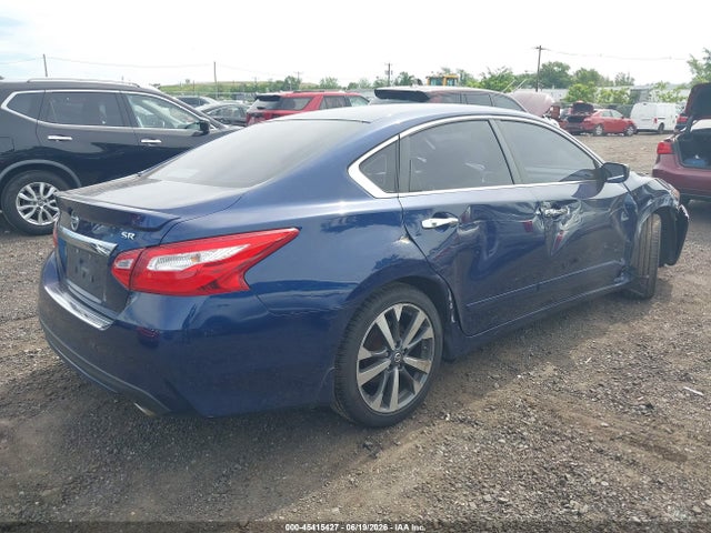 2016 Nissan ALTIMA 2.5 SR 照片 4