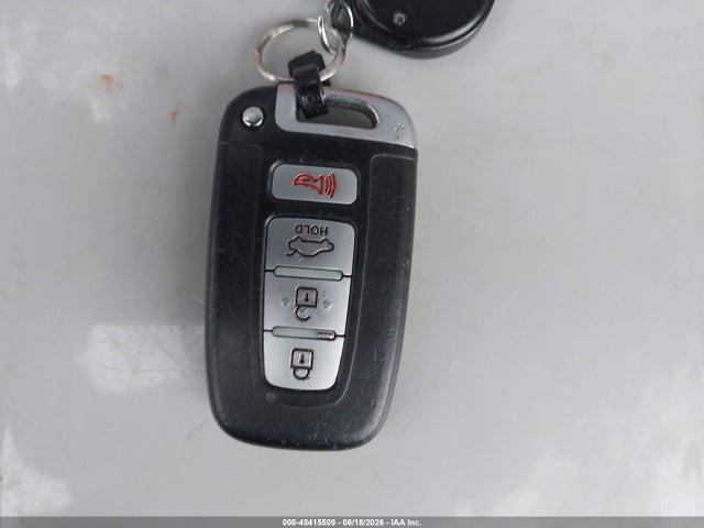 2011 KIA OPTIMA SX — миниатюра 11