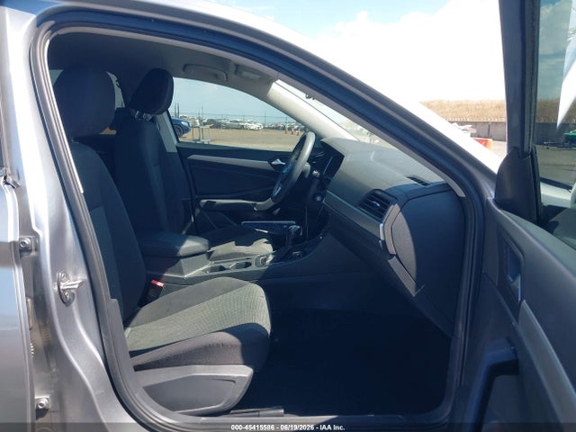 2019 Volkswagen JETTA 1.4T R-LINE/1.4T S/1.4T SE photo 5