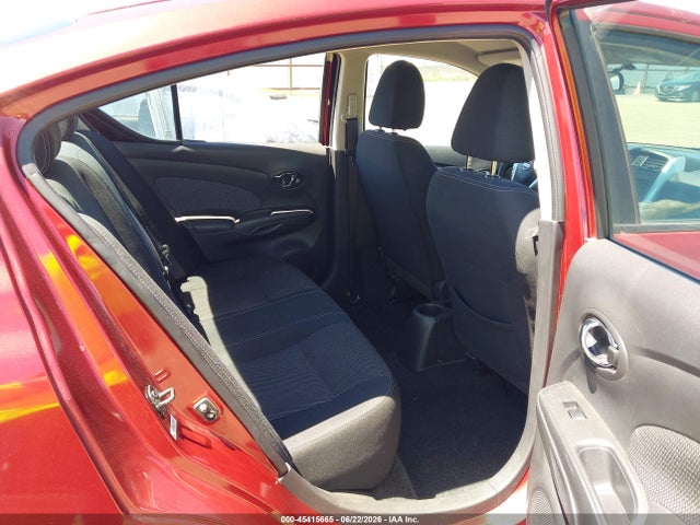 2016 Nissan VERSA 1.6 SV 照片 8