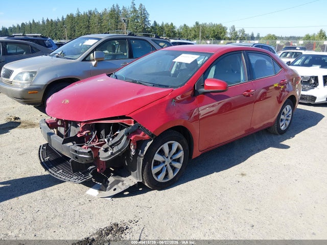 2016 Toyota COROLLA LE photo 2