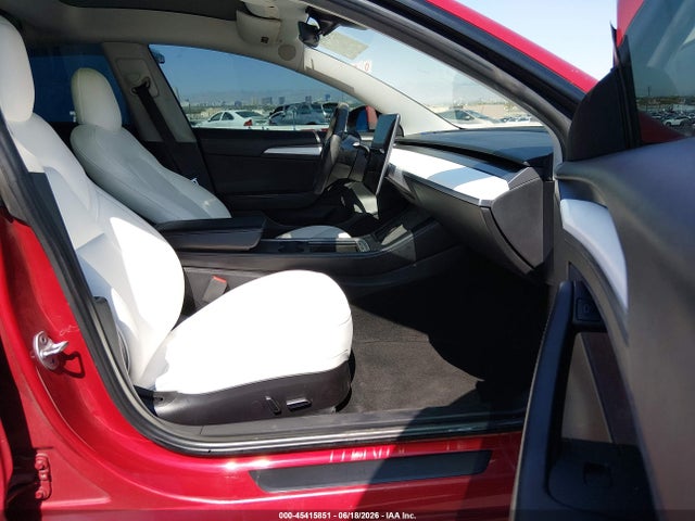 صورة 5 لـ 2021 Tesla MODEL 3 STANDARD RANGE PLUS REAR-WHEEL DRIVE