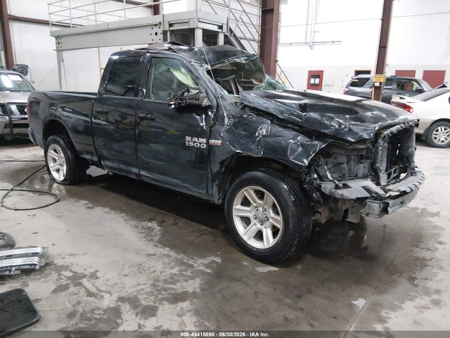 2013 RAM 1500 SPORT 照片 1