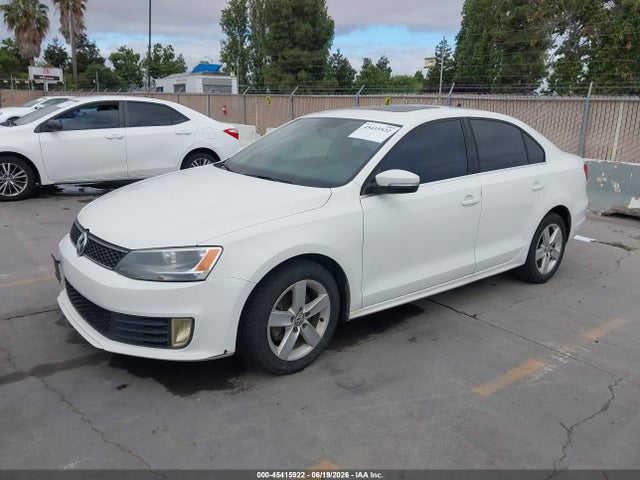 2011 Volkswagen JETTA 2.0L TDI — фото 2