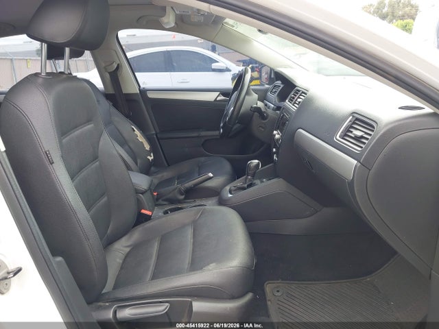2011 Volkswagen JETTA 2.0L TDI — фото 5