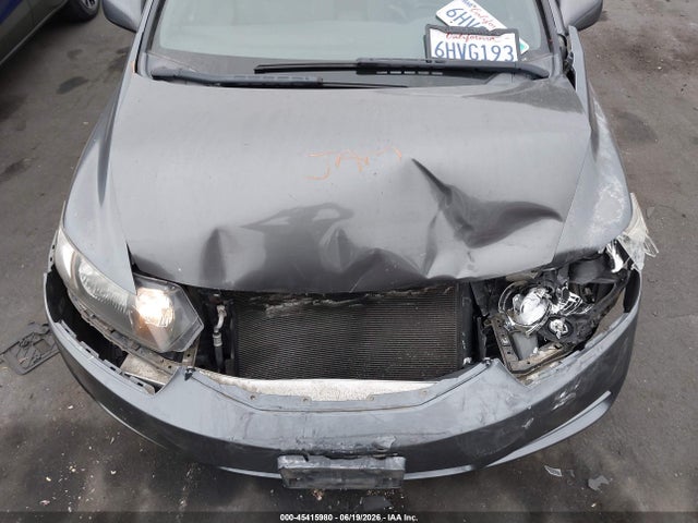 2010 Honda CIVIC LX 照片 10