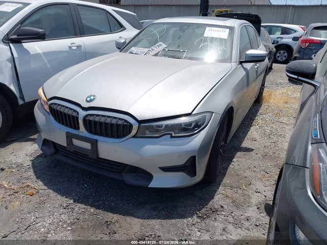 2019 BMW 330I — фото 2