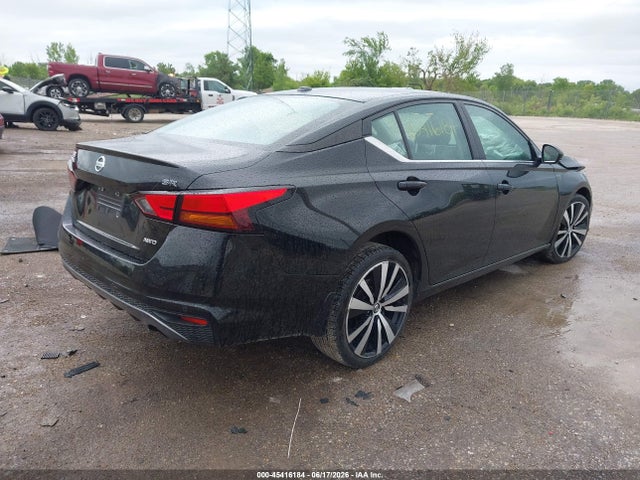 2020 Nissan ALTIMA SR INTELLIGENT AWD — фото 4