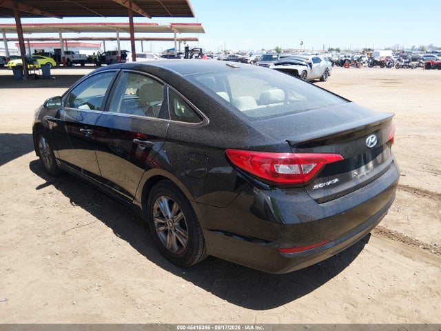 2015 Hyundai SONATA SE — фото 3