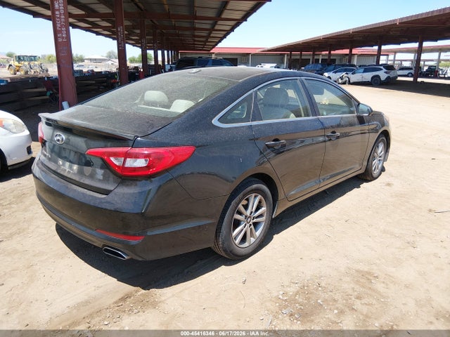 2015 Hyundai SONATA SE — фото 4