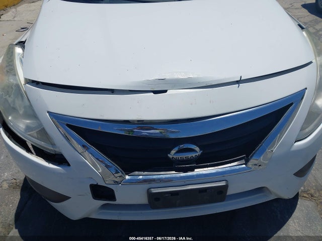 2015 Nissan VERSA 1.6 S — фото 6