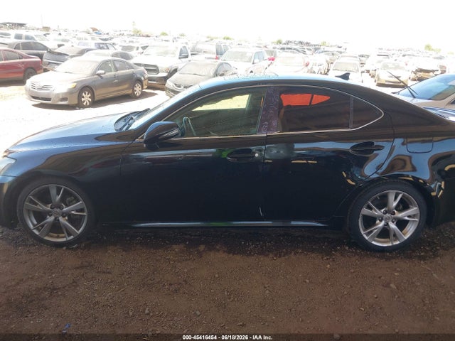 2012 Lexus IS 250 — миниатюра 14