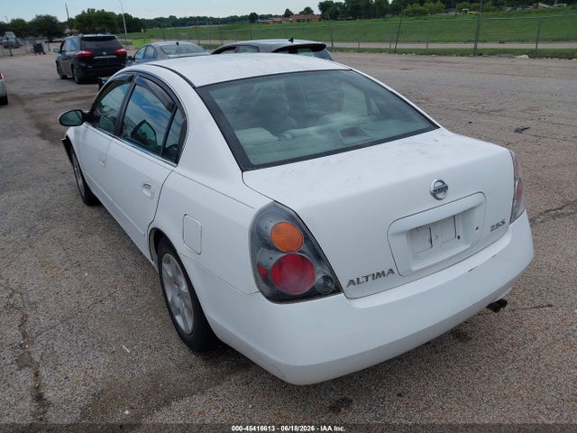 2002 Nissan ALTIMA 2.5 S — фото 3
