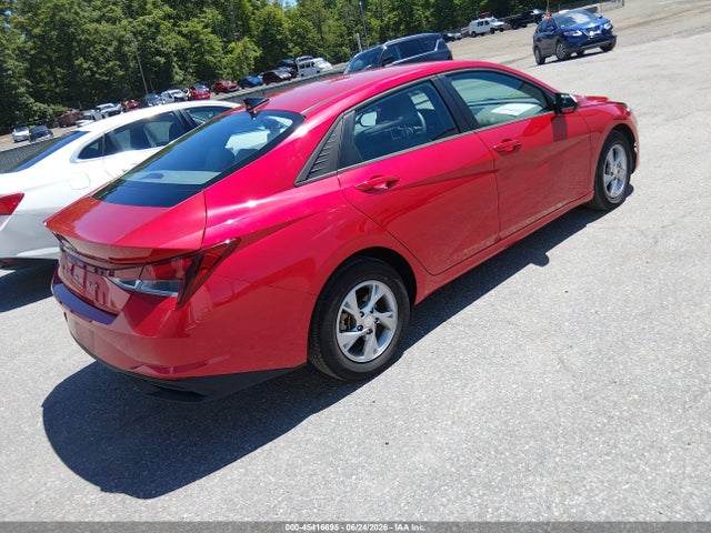2021 Hyundai ELANTRA SE 照片 4