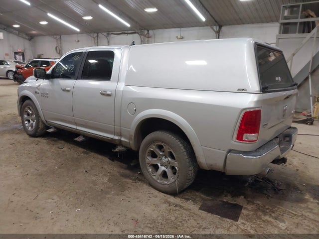 2014 RAM 1500 LARAMIE 照片 3
