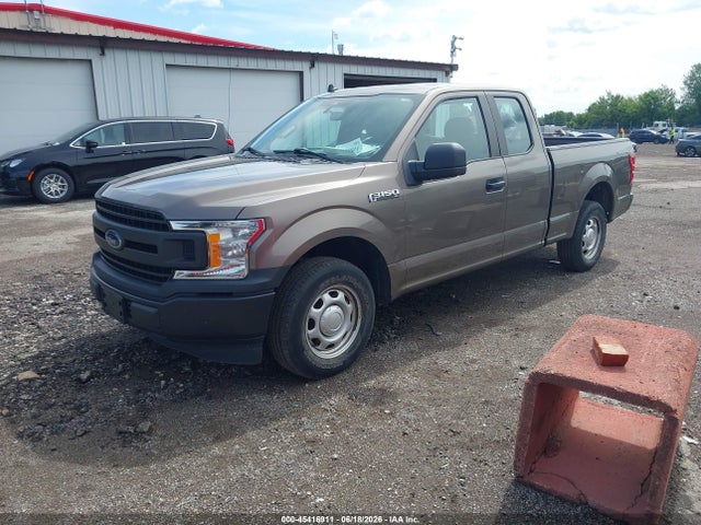 صورة 2 لـ 2020 FORD F-150 XL/XLT
