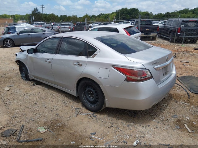 2015 Nissan ALTIMA 2.5 S — фото 3