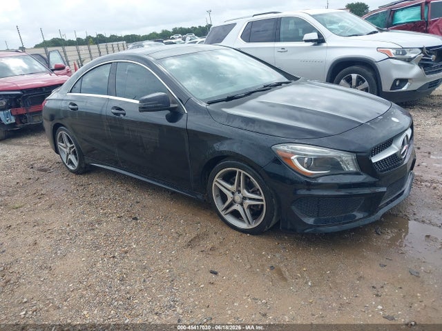 2014 Mercedes-BENZ CLA photo 1