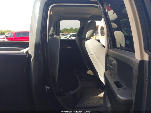 صورة 8 لـ 2016 RAM 1500 TRADESMAN
