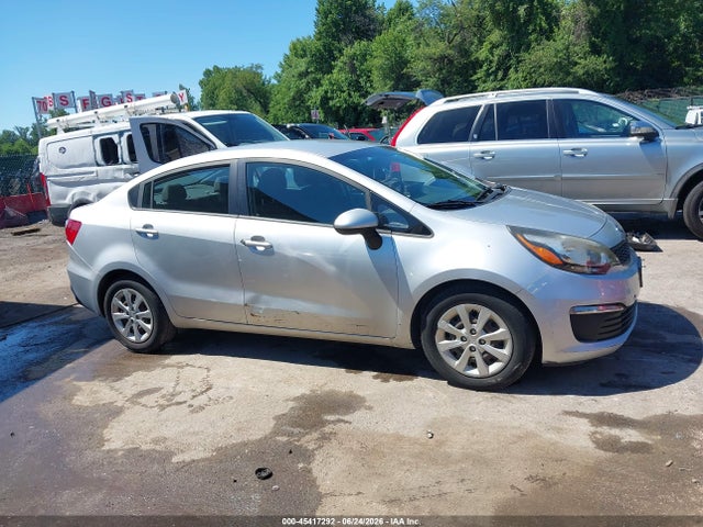 صورة مصغرة 14 لـ 2016 KIA RIO LX
