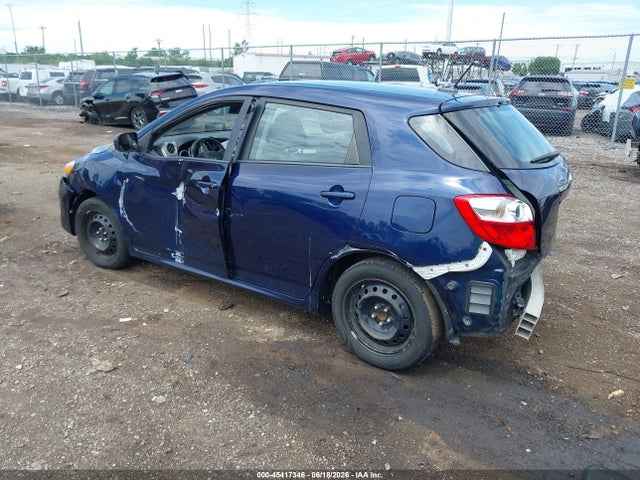 2011 Toyota MATRIX photo 3