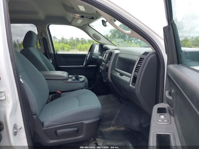 صورة 5 لـ 2017 RAM 1500 TRADESMAN 4X2 5'7 BOX