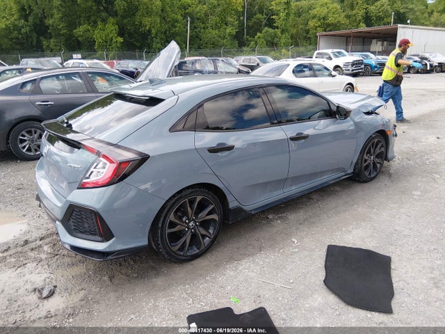 صورة 4 لـ 2018 Honda CIVIC SPORT