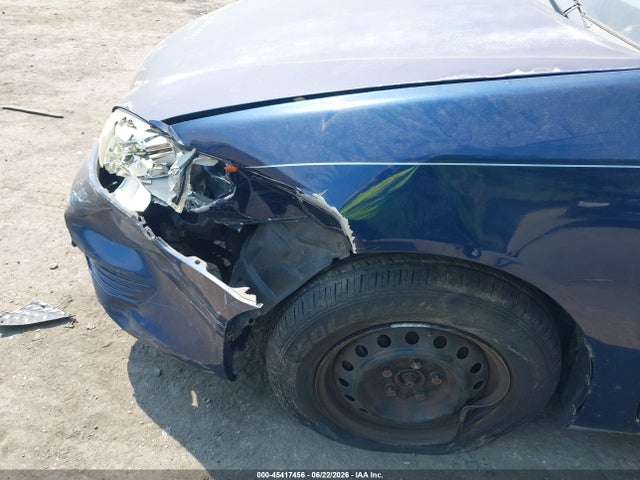 2005 Toyota CAMRY LE photo 6