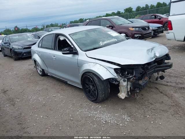 2014 VOLKSWAGEN JETTA 1.8T SE
