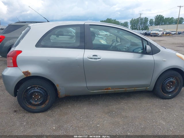 2008 Toyota YARIS 照片 6