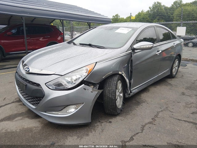 2015 Hyundai SONATA HYBRID — фото 2