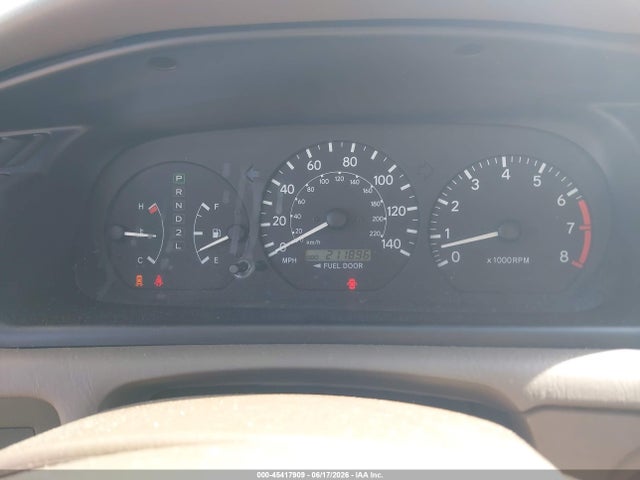 2001 Toyota CAMRY LE photo 7