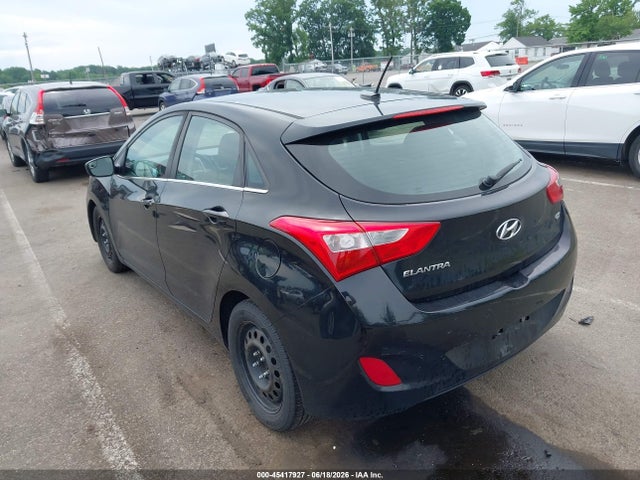 2017 Hyundai ELANTRA GT — фото 3
