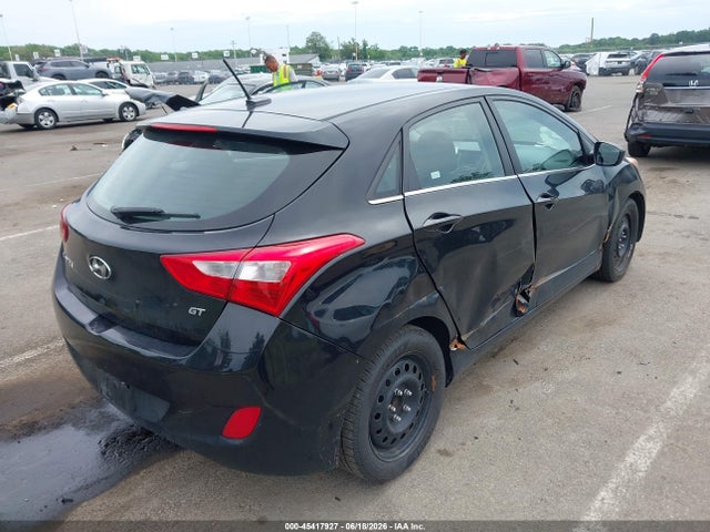 2017 Hyundai ELANTRA GT — фото 4