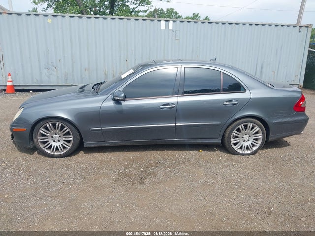 2007 Mercedes-BENZ E 350 4MATIC photo 14