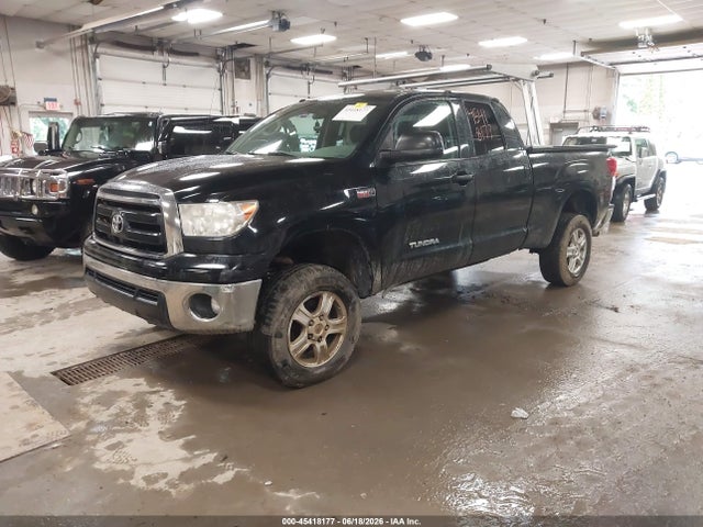 صورة 2 لـ 2012 Toyota TUNDRA GRADE 5.7L V8