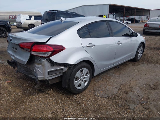 2018 KIA FORTE LX — фото 4