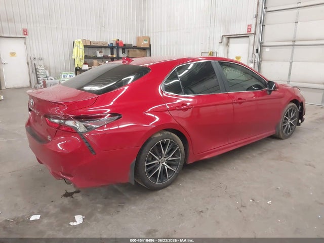 صورة 4 لـ 2022 Toyota CAMRY SE AWD